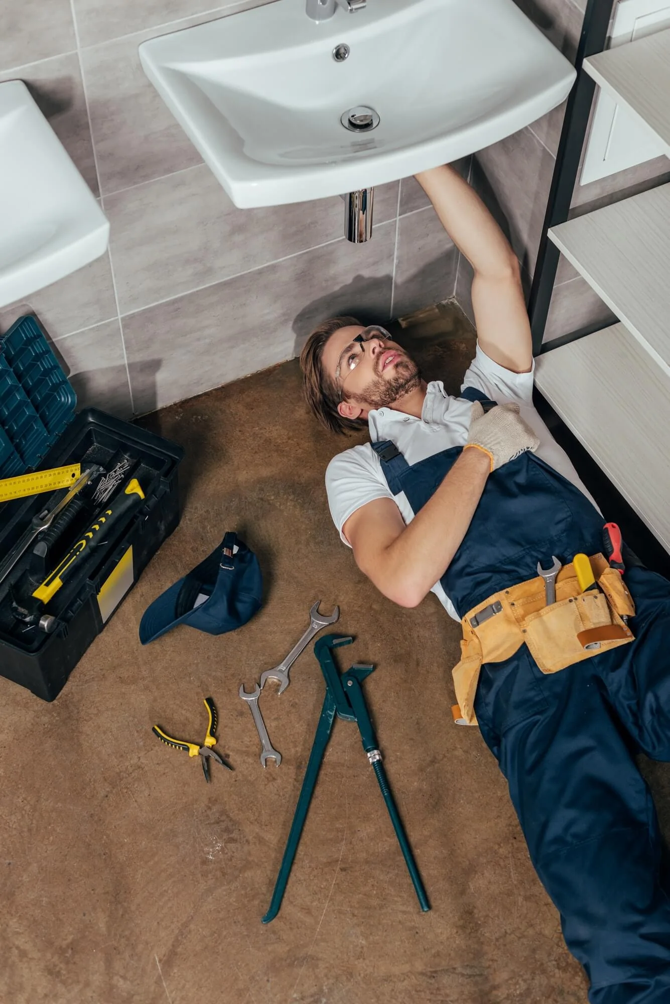 Plumbing Services Calgary - Call 24/7